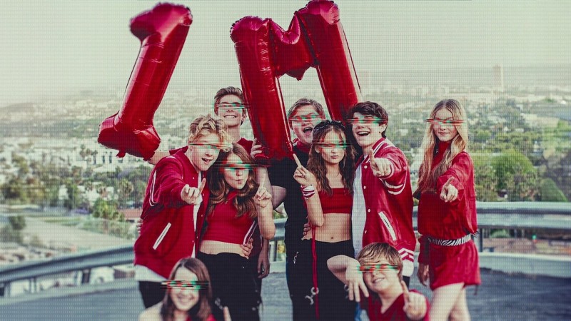 Xem Phim Ảnh hưởng xấu: Mặt tối của Kidfluencing, Bad Influence: The Dark Side of Kidfluencing 2025 Xem Phim Ảnh hưởng xấu: Mặt tối của Kidfluencing, Bad Influence: The Dark Side of Kidfluencing 2025