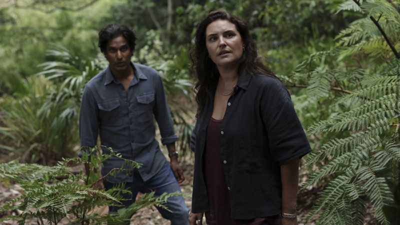 Xem Phim Bí Ẩn Trò Chơi Gracie Darling, Playing Gracie Darling 2025