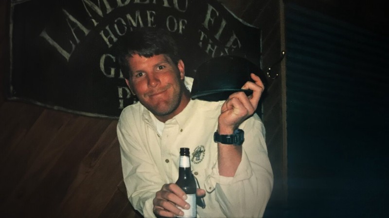 Xem Phim Bí mật giới thể thao: Favre sa ngã, Untold: The Fall of Favre 2025