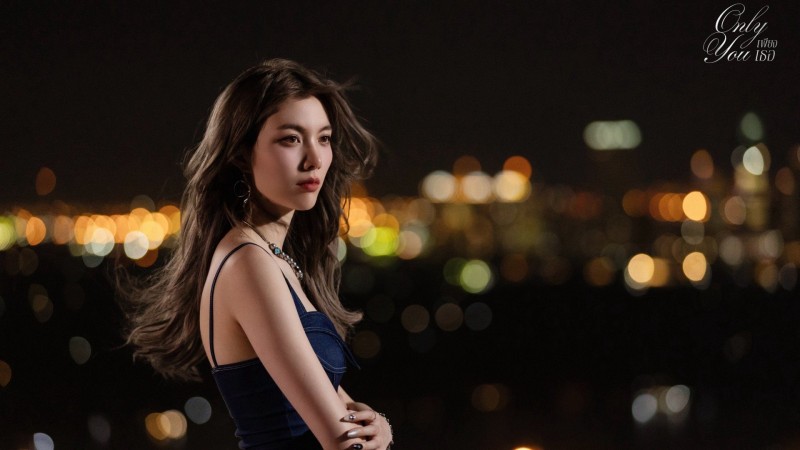 Xem Phim Chỉ Riêng Mình Bạn, Only You 2025