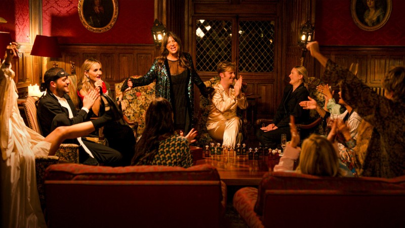 Xem Phim Cuộc sống hạng nhất, First Class 2022 Xem Phim Cuộc sống hạng nhất, First Class 2022