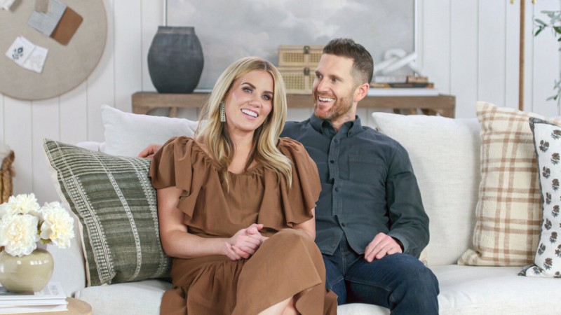 Xem Phim Đại tu ngôi nhà mơ ước (Phần 3), Dream Home Makeover (Season 3) 2022 Xem Phim Đại tu ngôi nhà mơ ước (Phần 3), Dream Home Makeover (Season 3) 2022