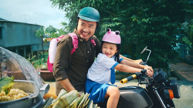 Xem Phim Dân chơi không sợ con rơi, My Father is a Playboy 2022