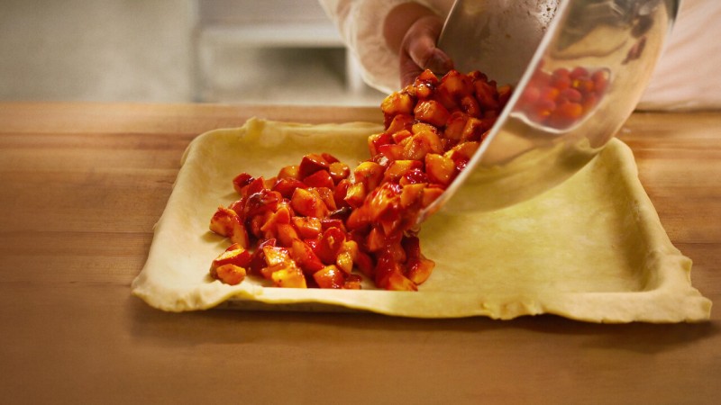 Xem Phim High on the Hog: Ẩm thực Mỹ gốc Phi đã thay đổi Hoa Kỳ như thế nào (Phần 2), High on the Hog: How African American Cuisine Transformed America (Season 2) 2023 Xem Phim High on the Hog: Ẩm thực Mỹ gốc Phi đã thay đổi Hoa Kỳ như thế nào (Phần 2), High on the Hog: How African American Cuisine Transformed America (Season 2) 2023