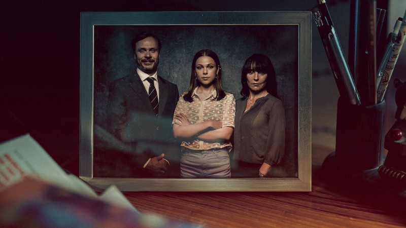 Xem Phim Một gia đình gần bình thường, A Nearly Normal Family 2023 Xem Phim Một gia đình gần bình thường, A Nearly Normal Family 2023