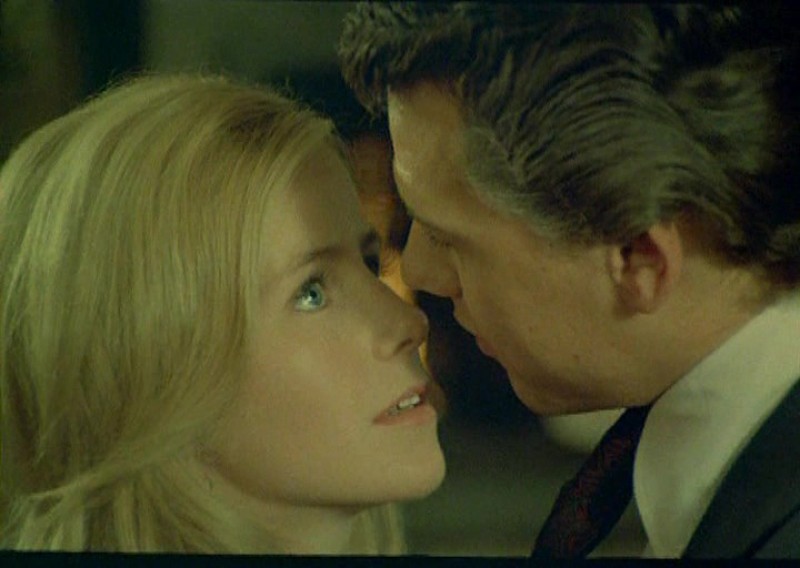 Xem Phim Nàng ham học hỏi, Flossie 1974