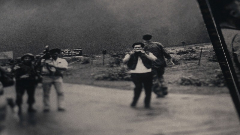 Xem Phim Người Chụp Bức Ảnh Lịch Sử, The Stringer: The Man Who Took the Photo 2025