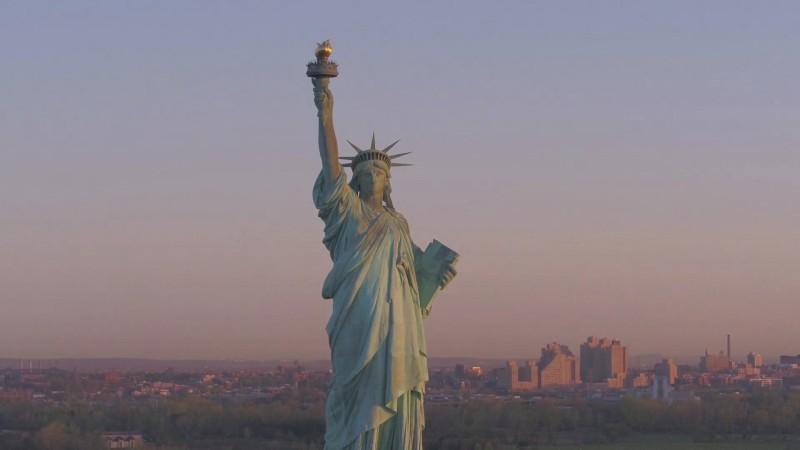 Xem Phim Nữ Thần Tự Do: Mẹ Của Những Người Tha Hương, Liberty: Mother of Exiles 2019 Xem Phim Nữ Thần Tự Do: Mẹ Của Những Người Tha Hương, Liberty: Mother of Exiles 2019