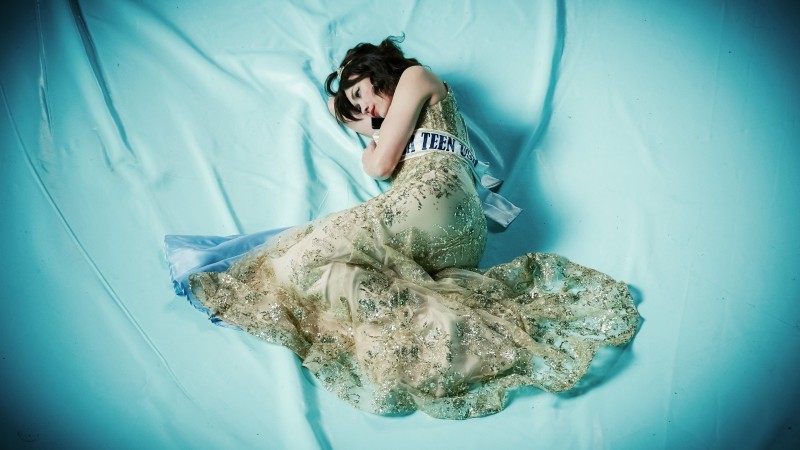 Xem Phim Tai Vách Mạch Dừng, Other 2025