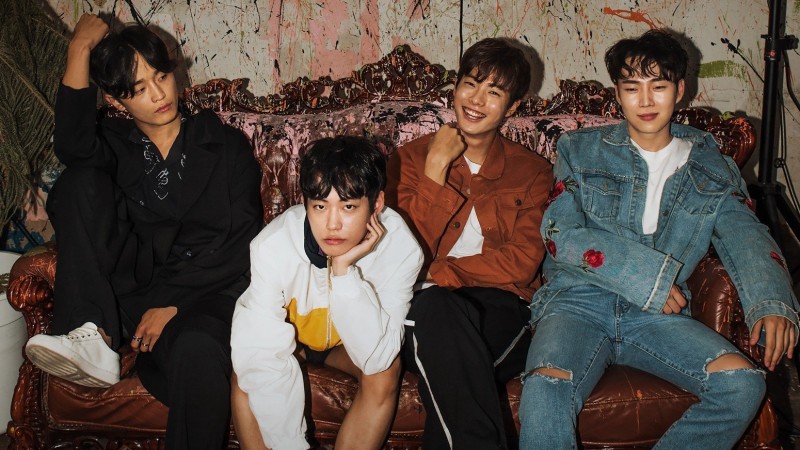 Xem Phim Yellow, Yellow 2017