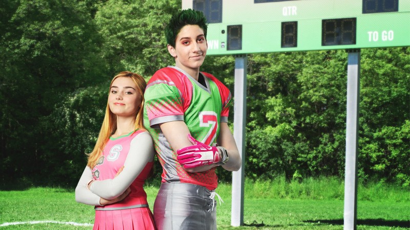 Xem Phim Z-O-M-B-I-E-S, Z-O-M-B-I-E-S 2018