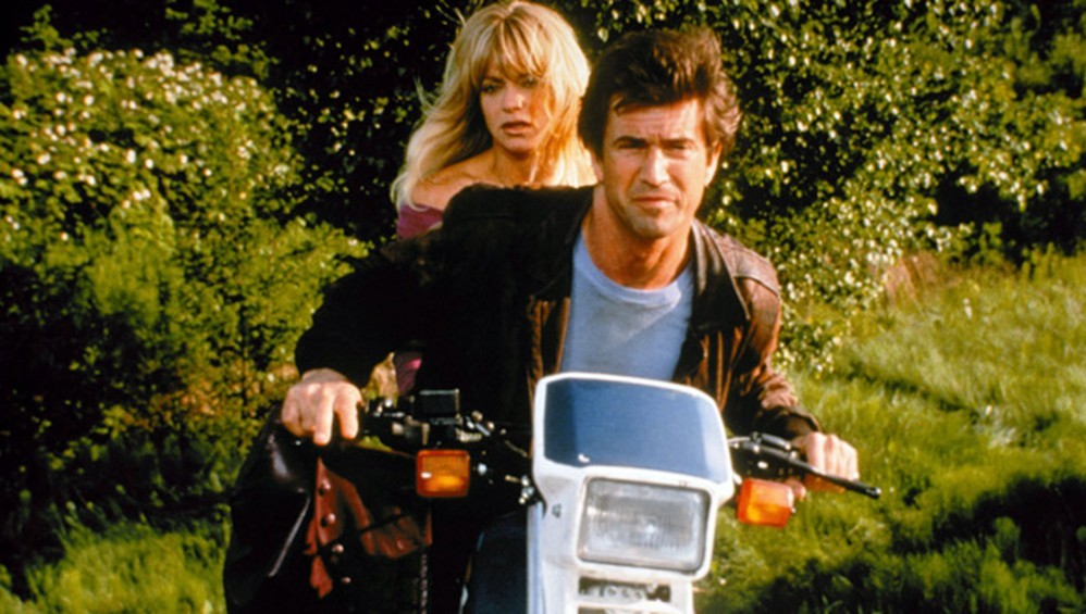 Xem Phim Chú Chim Trên Dây (Bird On A Wire) (1990), 1990 Xem Phim Chú Chim Trên Dây (Bird On A Wire) (1990), 1990