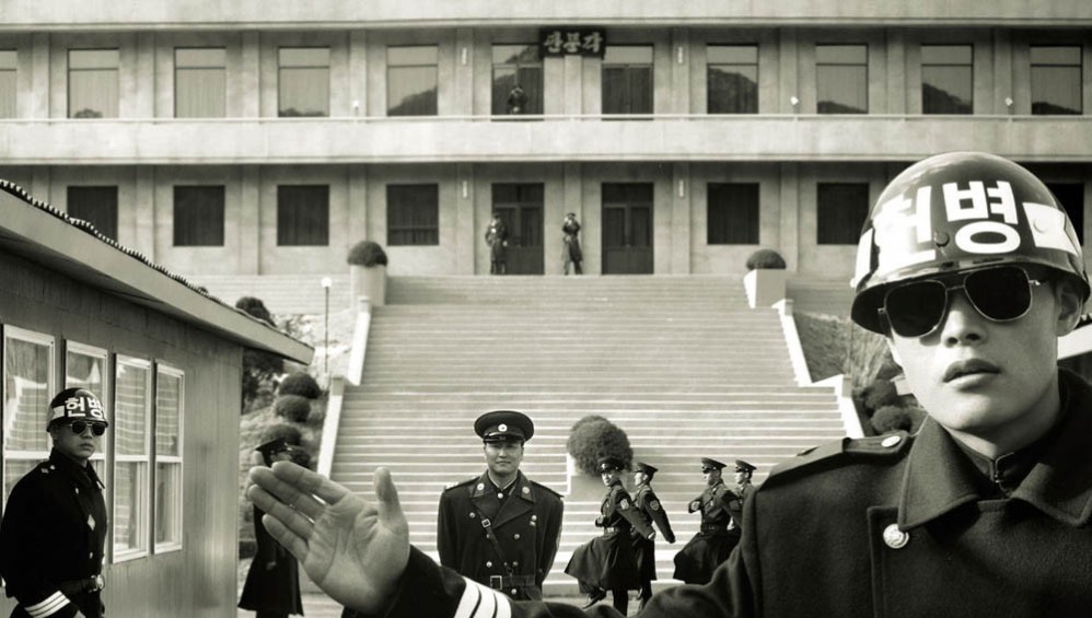 Xem Phim Khu Vực An Ninh Chung (JSA: Joint Security Area) (2000), 2000 Xem Phim Khu Vực An Ninh Chung (JSA: Joint Security Area) (2000), 2000