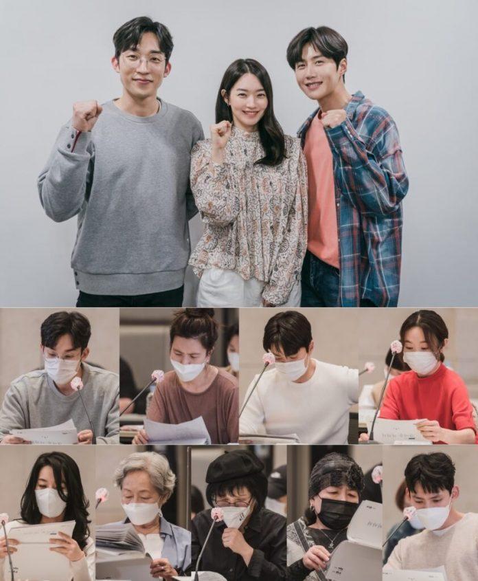 Xem Phim Điệu Cha-Cha-Cha Làng Biển, Hometown Cha-Cha-Cha 2021 Xem Phim Điệu Cha-Cha-Cha Làng Biển, Hometown Cha-Cha-Cha 2021